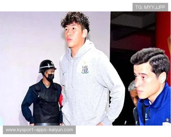 刘诚宇接陶强龙直塞，反越位成功后低射入网建功